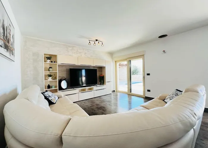 Deluxe Svila Pensión Umag
